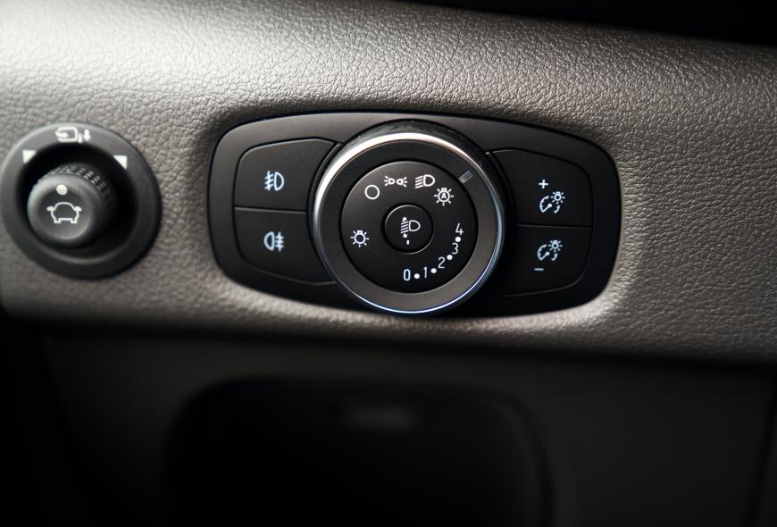 FORD TRANSIT L2H1 