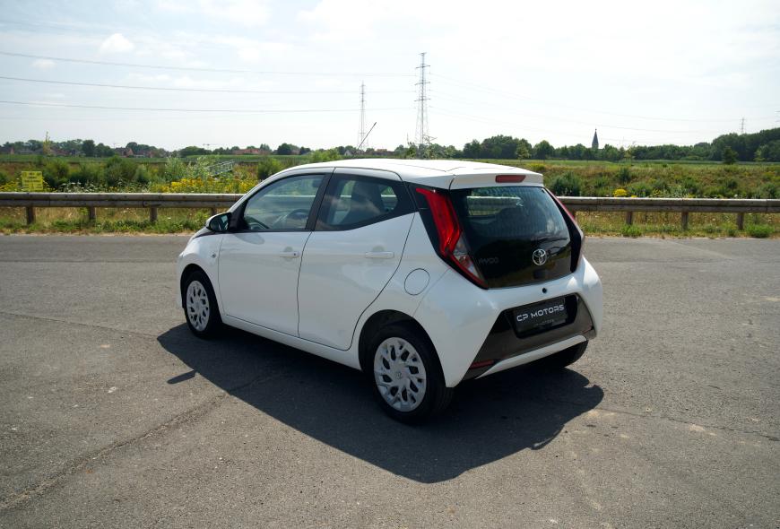 TOYOTA AYGO